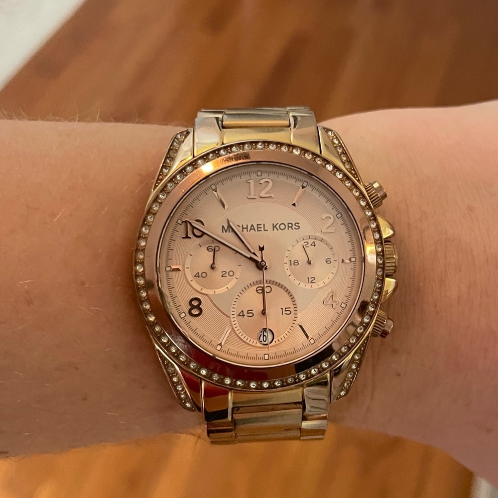 Michael Kors rose gold watch